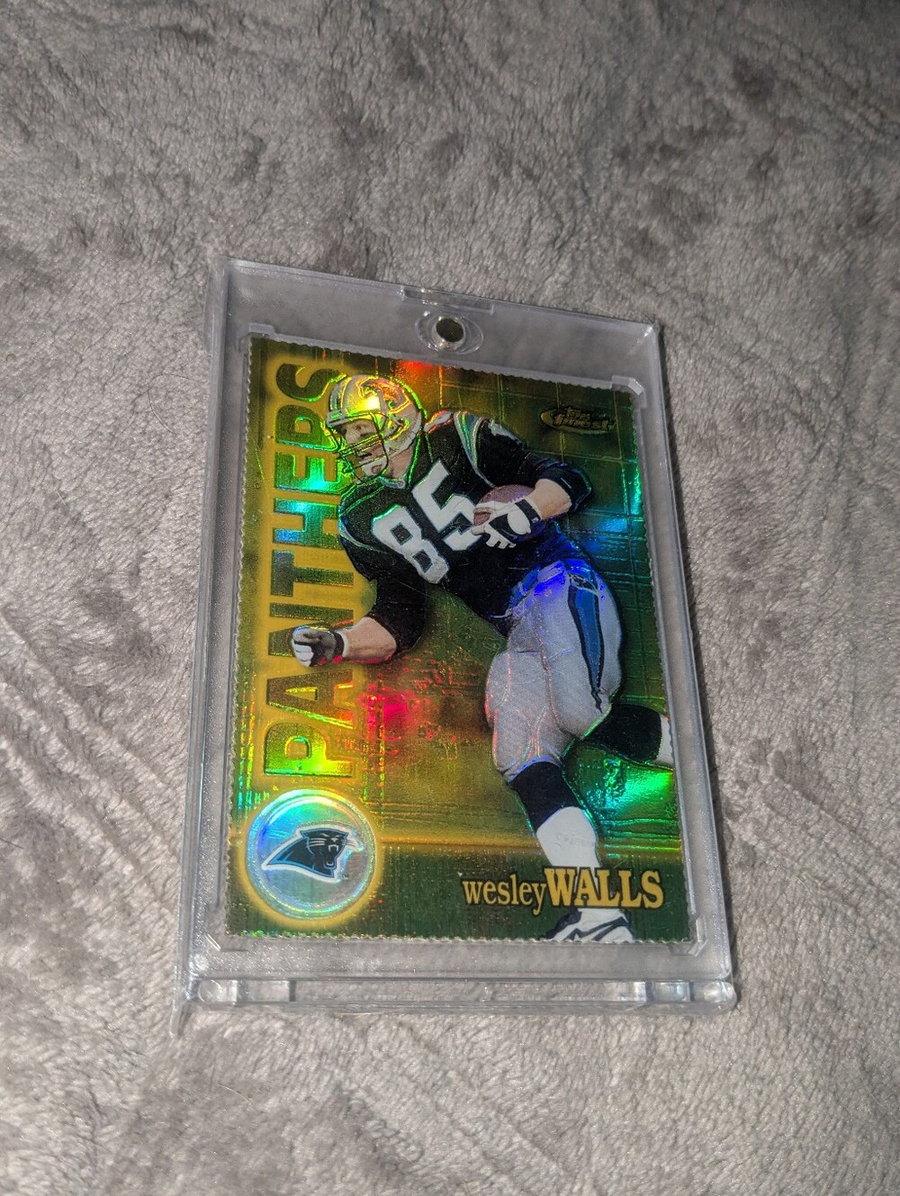 Rare Wesley Walls Gold Refractor /300 Football Card -